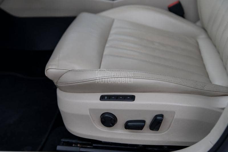 Škoda Superb 1.6TDI/DSG/AMBIENT Škoda Superb 1.6TDI/DSG/AMBIENT