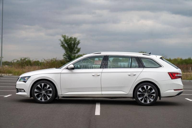 Škoda Superb 1.6TDI/DSG/AMBIENT Škoda Superb 1.6TDI/DSG/AMBIENT