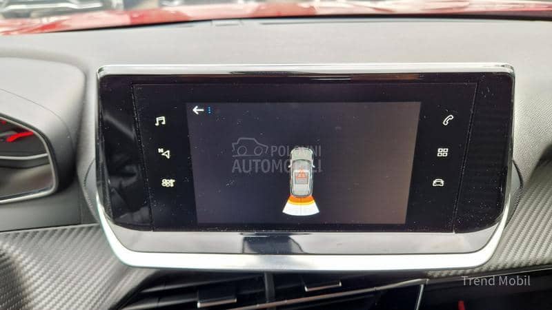 Peugeot 2008 1.2 buss avtomatic