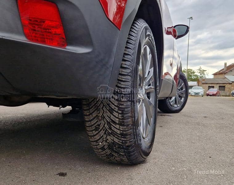 Peugeot 2008 1.2 buss avtomatic