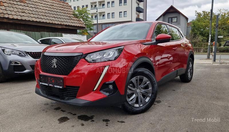 Peugeot 2008 1.2 buss avtomatic