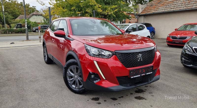 Peugeot 2008 1.2 buss avtomatic
