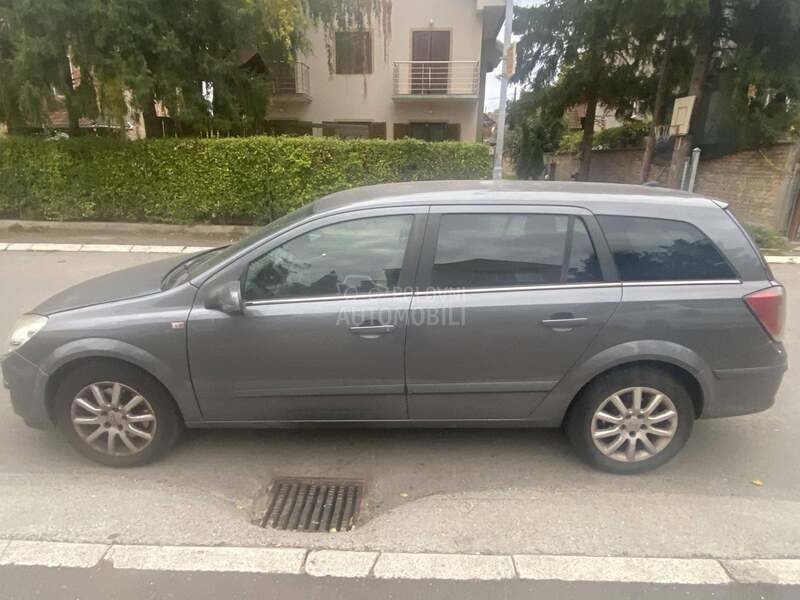 Opel Astra H 1.9TDH