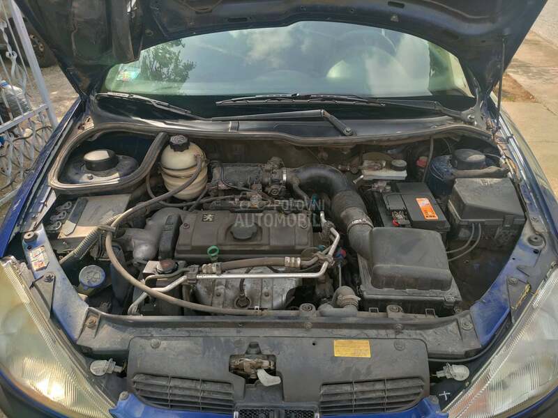 Peugeot 206 1.1