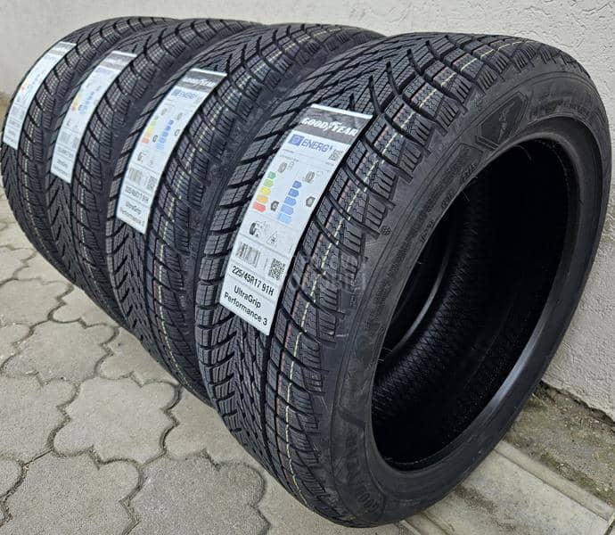 Goodyear 225/45 R17 Zimska