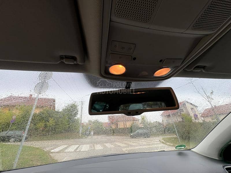 Volkswagen Golf 6 16T.D.I.  N.O.V.