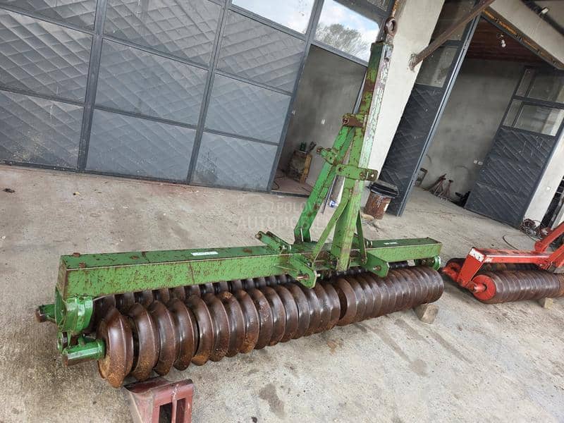 John Deere Kembridz 3 metra