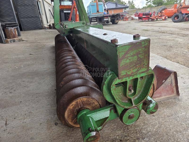 John Deere Kembridz 3 metra