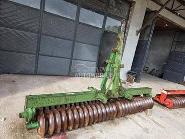 John Deere Kembridz 3 metra