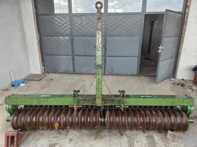 John Deere Kembridz 3 metra