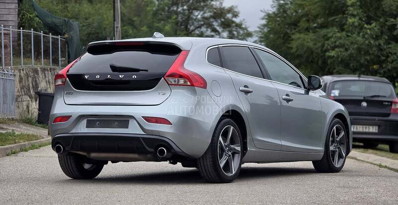 Volvo V40 2.0, T3, RDesign, CH