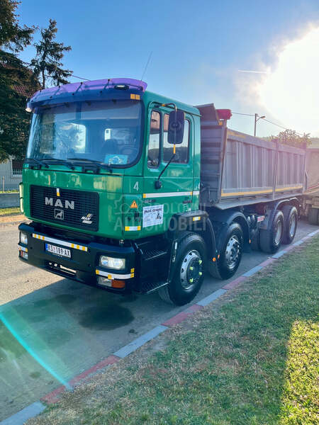 MAN LA 32 402