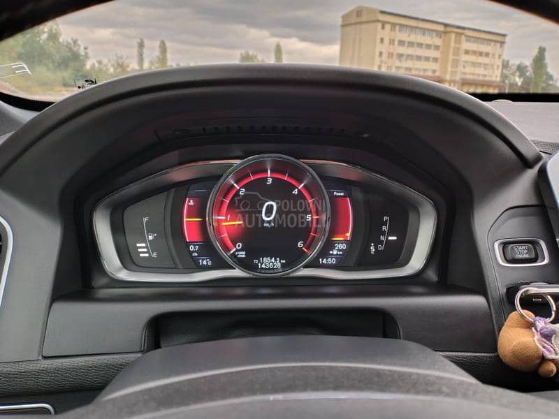 Volvo XC60 D3 R-Design