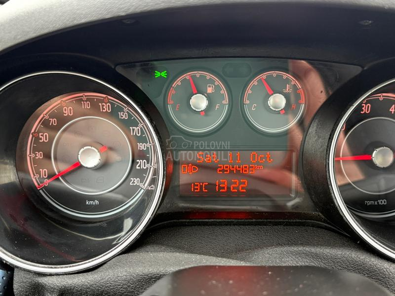 Fiat Punto EVO DYNAMIC 1.3