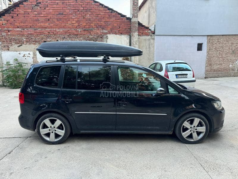 Volkswagen Touran 2.0 / HIGHLINE/