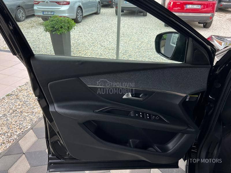 Peugeot 3008 ALLURE V..SERVIS