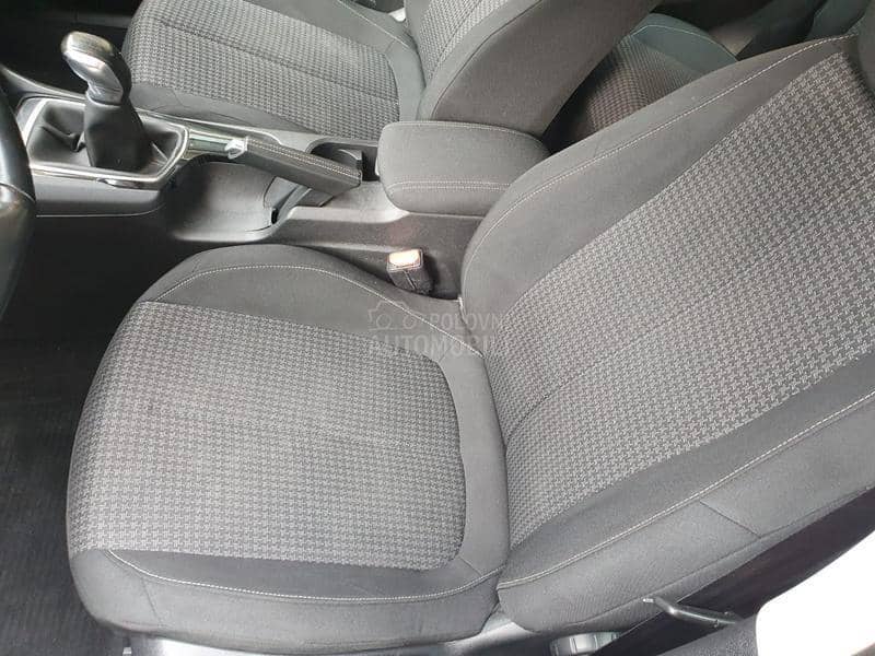 Peugeot 308 1.6 BLUEHDI Peugeot 308 1.6 BLUEHDI