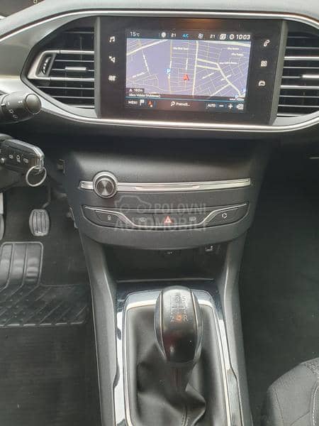Peugeot 308 1.6 BLUEHDI