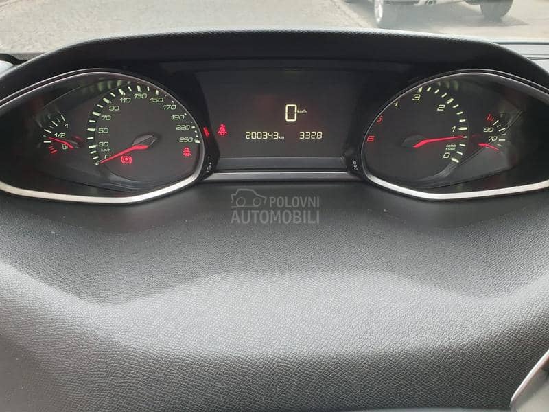 Peugeot 308 1.6 BLUEHDI