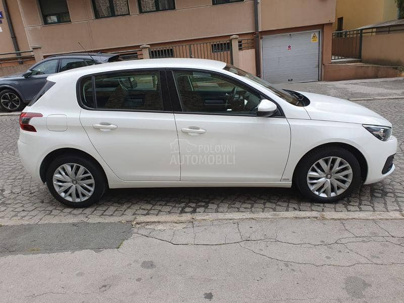 Peugeot 308 1.6 BLUEHDI