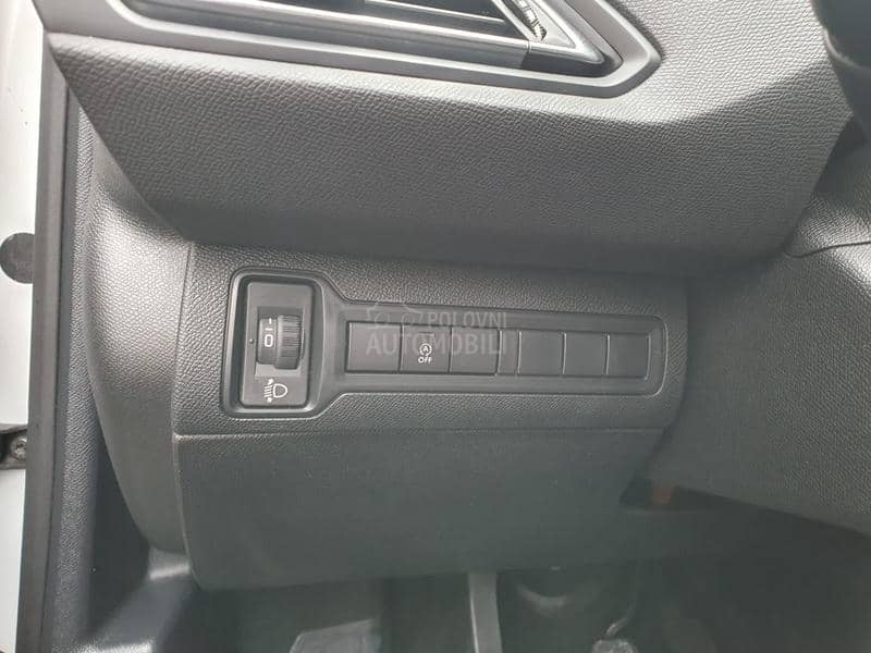 Peugeot 308 1.6 BLUEHDI