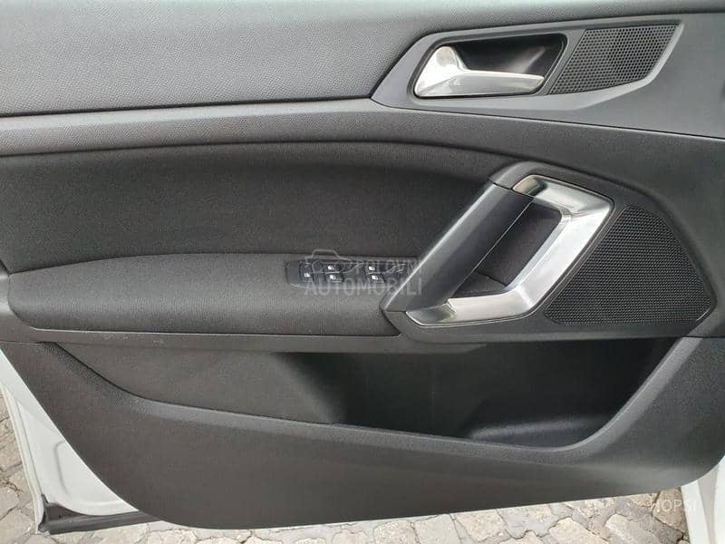 Peugeot 308 1.6 BLUEHDI Peugeot 308 1.6 BLUEHDI