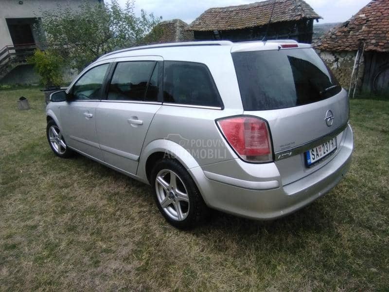 Opel Astra H 1.9CDTI