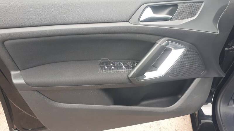 Peugeot 308 1.6hd LED/NAV