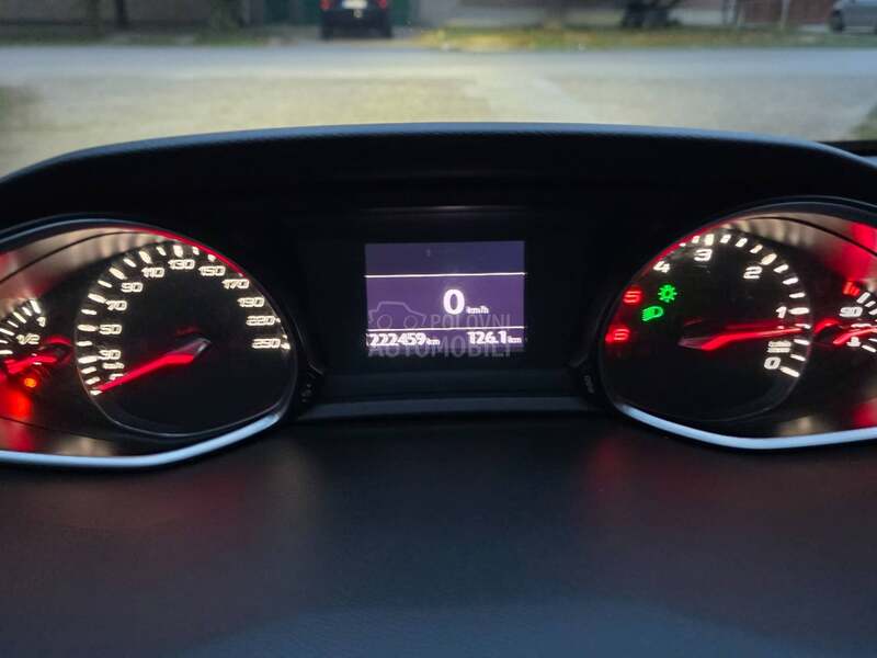 Peugeot 308 1.6hd LED/NAV