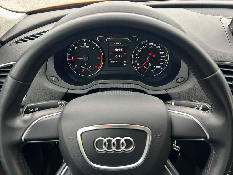 Audi Q3 2.0 TDI/Pano/Led