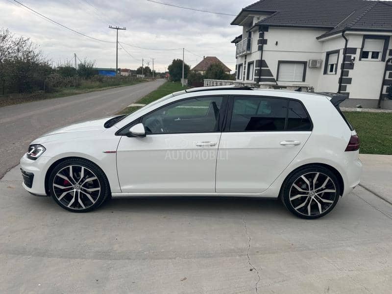 Volkswagen Golf 7 GTD DSG