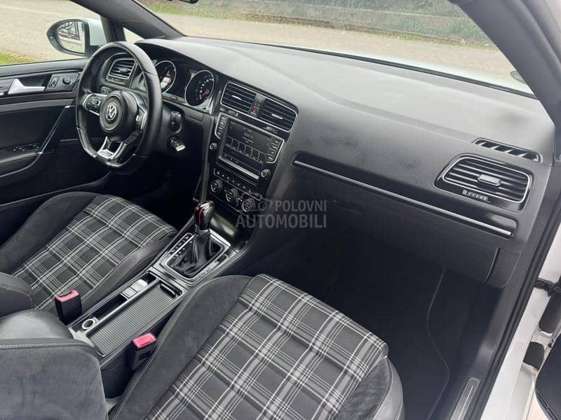 Volkswagen Golf 7 GTD DSG