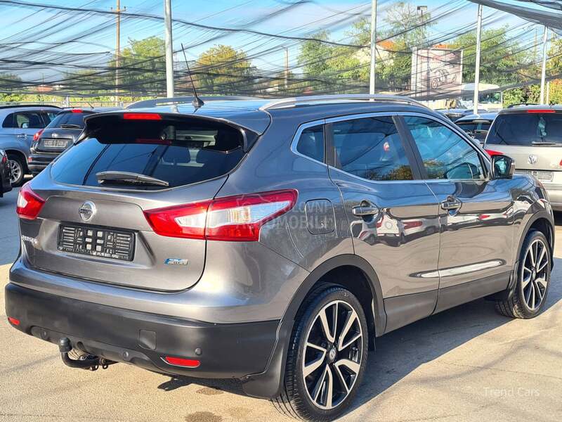 Nissan Qashqai 1.5 DCI PANO KOZA