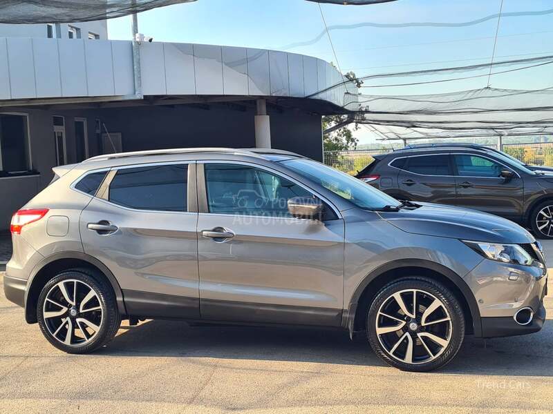 Nissan Qashqai 1.5 DCI PANO KOZA