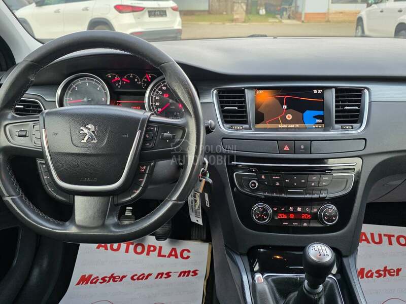 Peugeot 508 2.0hd PANO/NAV