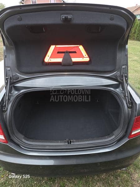 Audi A6 2.0TDI S-line