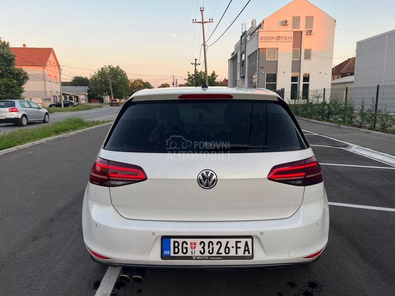 Volkswagen Golf 7 2.0 TDI DSG