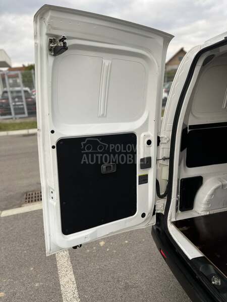 Nissan Nv200 eNV200