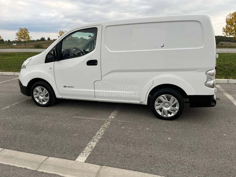 Nissan Nv200 eNV200