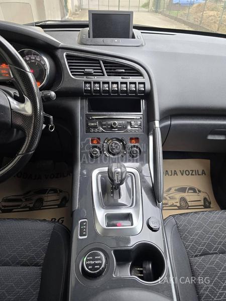 Peugeot 3008 HYBRID4 2.0 HDI