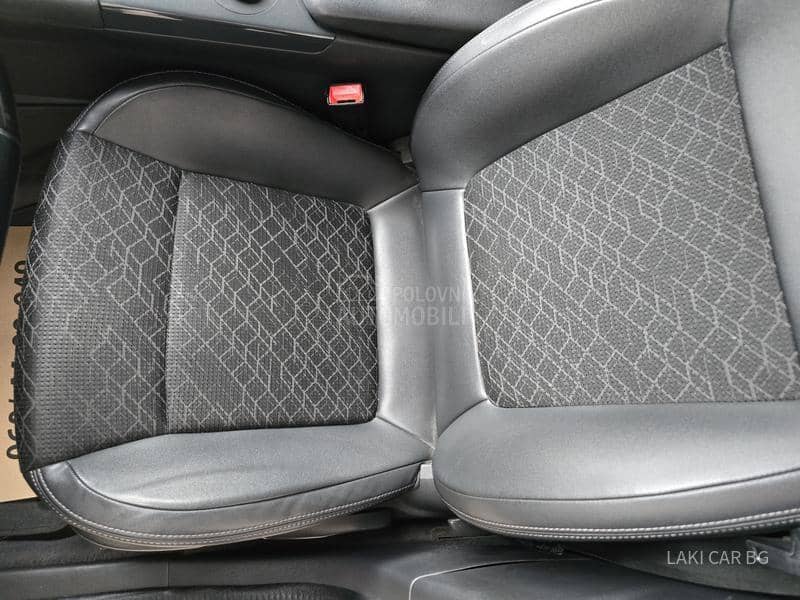 Peugeot 3008 HYBRID4 2.0 HDI