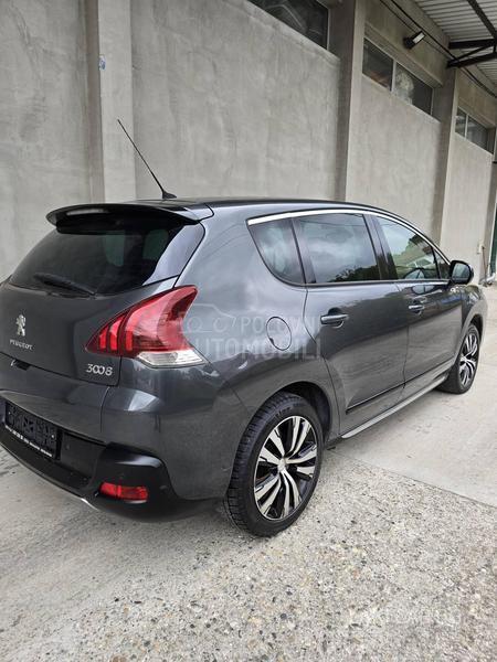 Peugeot 3008 HYBRID4 2.0 HDI