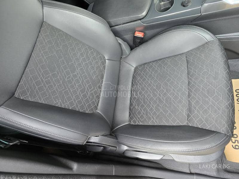 Peugeot 3008 HYBRID4 2.0 HDI