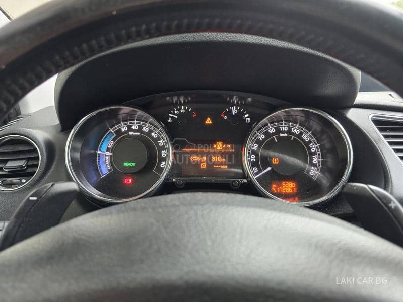 Peugeot 3008 HYBRID4 2.0 HDI