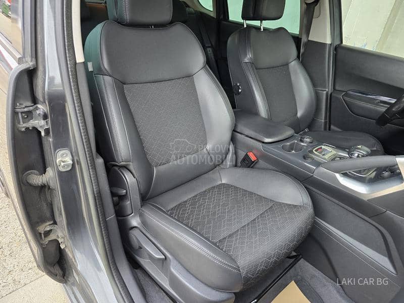 Peugeot 3008 HYBRID4 2.0 HDI