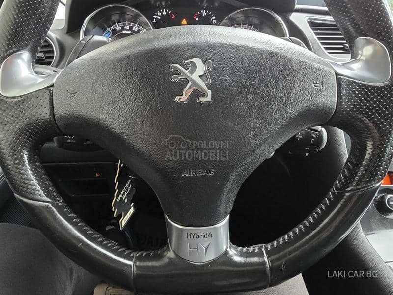 Peugeot 3008 HYBRID4 2.0 HDI