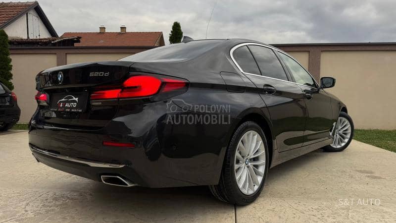 BMW 520 2.0 D/LUXURY/LED/FUL