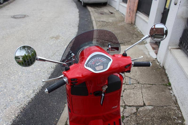 Vespa GTS 300 HPE Super
