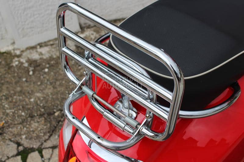 Vespa GTS 300 HPE Super