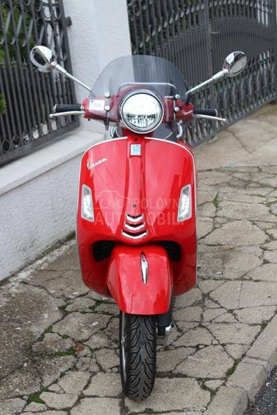 Vespa GTS 300 HPE Super